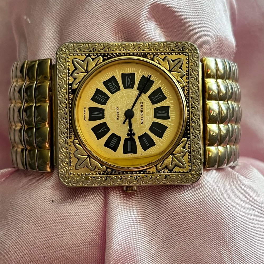 Vintage Unique quartz fashion watch Japan 1970's